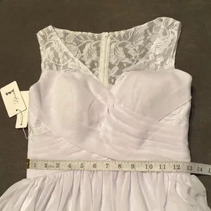 Women’s Full Length Chiffon White Wedding or Special Event Dress Size 2 NWT thumbnail 5