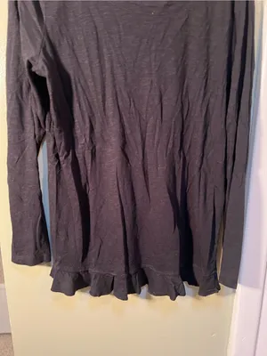 Susina Womens Size Large Long Sleeve T-Shirt Black Burnout Ruffle Hem Semi-Sheer thumbnail 3