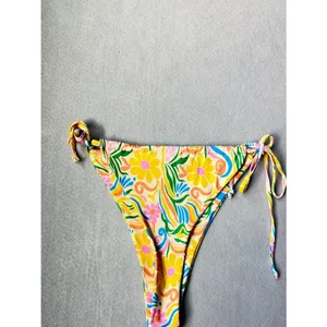 Aurelle‎ Floral Bikini Set Size Large Retro Tropical Tie Side Swim Set thumbnail 4