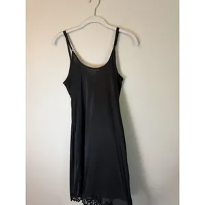 FIT Figure Improving Technology Black Lace Trimmed Slip SZ S NEW thumbnail 14