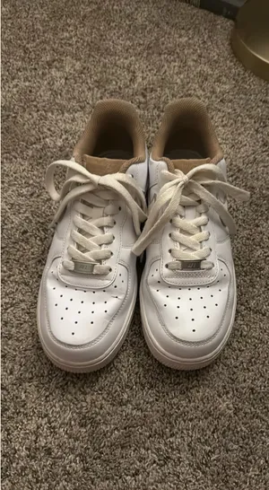 Nike Air Force 1 thumbnail 4