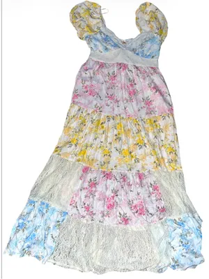 Floral Tiered Lace Maxi Dress thumbnail 2