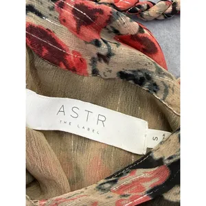 ASTR The Label Taupe Pink Floral Metallic Tiered Maxi Dress Small ACDR100834B‎ thumbnail 2