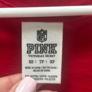 PINK Victoria’s Secret Red San Francisco 49ers Tee size XS thumbnail 3