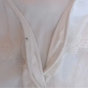 Lauren Conrad White Dress with Tie Belt Size Medium thumbnail 8