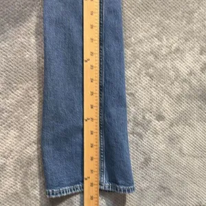GAP ’90s Loose High Rise Jeans 10/30 Tall Medium Wash Straight Leg Side Slit Hem thumbnail 8