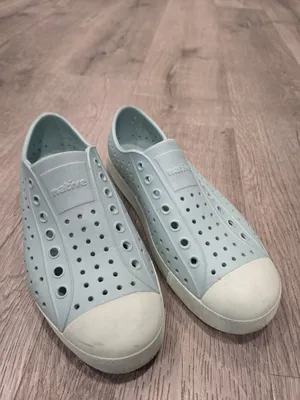 Native Jefferson Slip-On Shoes Light Blue Rubber Size W10 M8 thumbnail 4