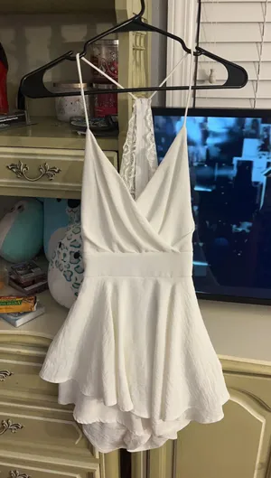 Windsor white romper thumbnail 1