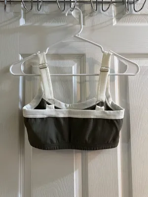 Edikted Crop Top thumbnail 2