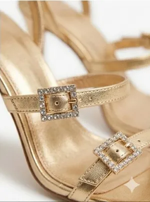 💕STEVE MADDEN💕 Dale Gold Rhinestone Sandal Heels 8 NWT thumbnail 1