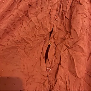 Aeropostale Dusty Rose Pink Long‎ Sleeve Lightweight Cropped Swissdot Blouse Lrg thumbnail 4