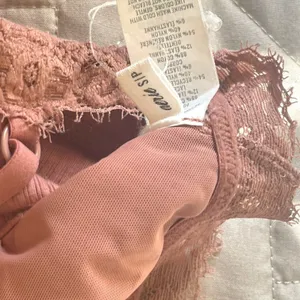 Aerie Dark Pink Ribbed Eyelash Lace Trim Longline Unlined Bralette Small thumbnail 6