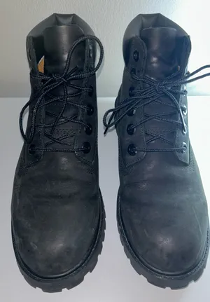 Black Timberland Boots thumbnail 1