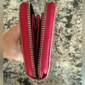 Gucci Pebbled Calfskin Soho Zip Around Wallet, magenta 💕 thumbnail 9