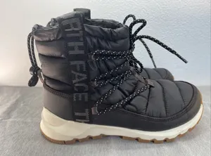 The North Face Snow Boots thumbnail 1