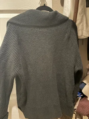 Abercrombie and fitch sweater thumbnail 3