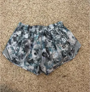 Lululemon Shorts thumbnail 2