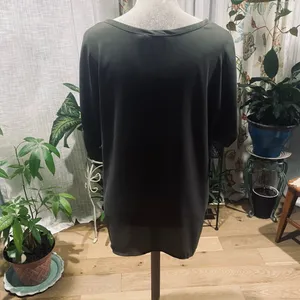 Lush Olive 🫒 Short Sleeved Top thumbnail 3