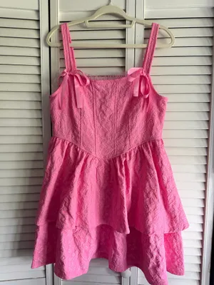 Francesca’s Pink Dress thumbnail 1