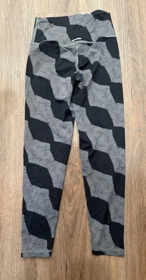 Aerie Chill. Play.‎ Move Leggings Black and Gray Patterned Activewear thumbnail 1