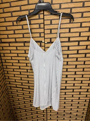Lee white and blue stripe night gown size small thumbnail 2