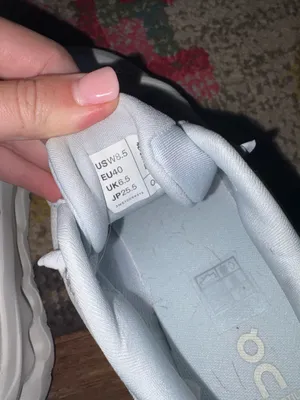 On Cloud Cloudtilt Sneakers womens size 8.5 thumbnail 4