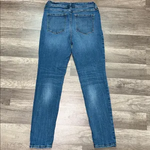 Old Navy Rockstar Mid Rise Skinny‎ Jeans, Size 8 thumbnail 2