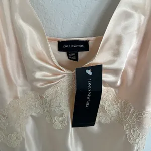 Jones New York Slip Dress Size Medium NWT thumbnail 5