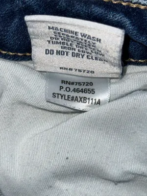 Buckle BKE Stella Slim Fit Low Rise Jeans Distressed Sz 26 x 27.5 AXB111A thumbnail 9