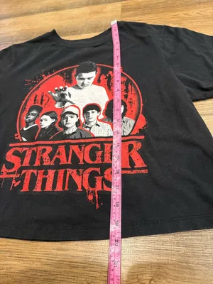 Netflix Black and Red Stranger Things Graphic Crop Tee Size Medium Moody Vibe thumbnail 5