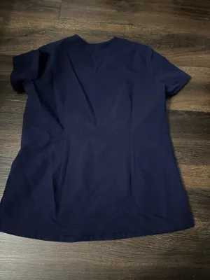 FIGS Scrub Top Women’s One-Pocket thumbnail 2