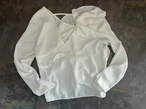 Vestique White Ruffle Top thumbnail 1