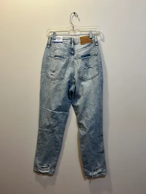 H&M Ripped Mom Jeans thumbnail 2