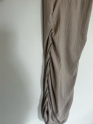 NWT‎ Cider Tan Ribbed Ruched Side Bodycon Sleeveless Midi Dress Size Large thumbnail 3