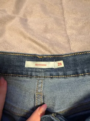 Levi’s Women’s Denim Blue Jeans thumbnail 4