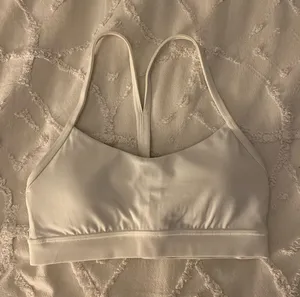 Lululemon Sports Bra thumbnail 1