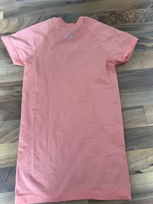 Lululemon Swiftly Tech short sleeve orange thumbnail 3