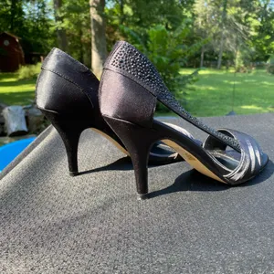 ✨🖤 Lady Couture Size 39 / 8.5 Black Satin D’Orsay “Sharp” Rhinestone Crystal Heels 🖤✨ thumbnail 12