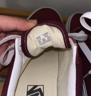 Vans Old Skool Shoes - Maroon thumbnail 5