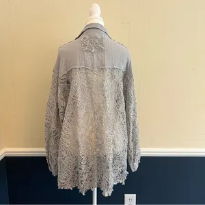 POL Oversized Lace Gauze Button Down Shirt Top Size Large thumbnail 8