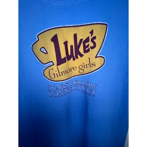 Fruit Of The Loom Gilmore Girls Luke's Coffee Graphic Short Sleeve T-Shirt thumbnail 2