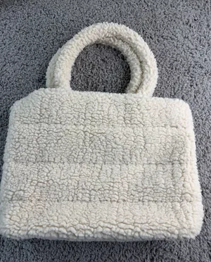 Universal Threads Cream Sherpa Tote Bag Quilted Fleece Handbag Tan Interior thumbnail 1