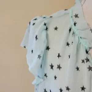Elle mint star blouse size medium thumbnail 2