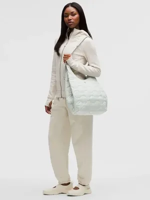 Lululemon Quilty Pleasures Shoulder Bag 14L pelican sold out online NWT thumbnail 2
