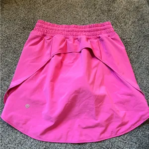 Lululemon Hotty Hot High-Rise Skirt thumbnail 2