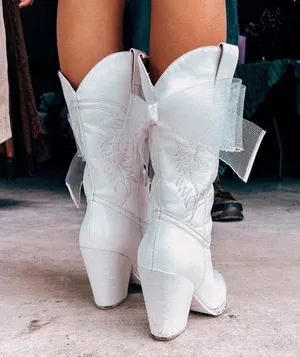 Boutique White Cowgirl Boots with bows thumbnail 2