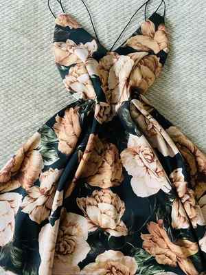 Q fashion Floral Dress thumbnail 2