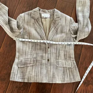 Jones New York Nice practical blazer 🌷🌷 thumbnail 3