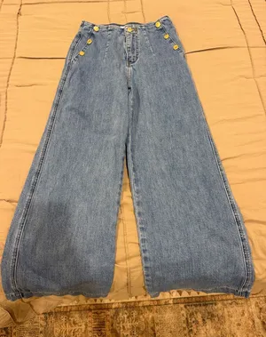 High-Rise Wide-Leg Jeans in Light Blue Denim thumbnail 1