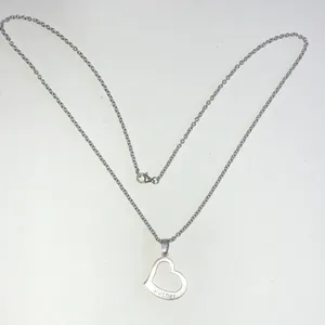 Stainless Steel Silver Tone Mother Heart Pendant Necklace thumbnail 3